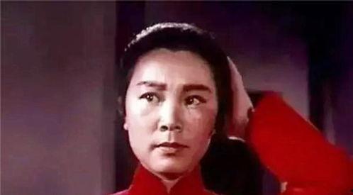 洪雪飞图片,光影交织下的艺术人生