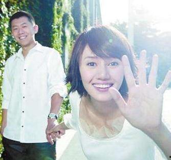 和明星老婆同居,幸福生活曝光